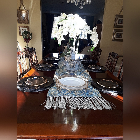 Cobalt blue chargers - Picture 3 of 6